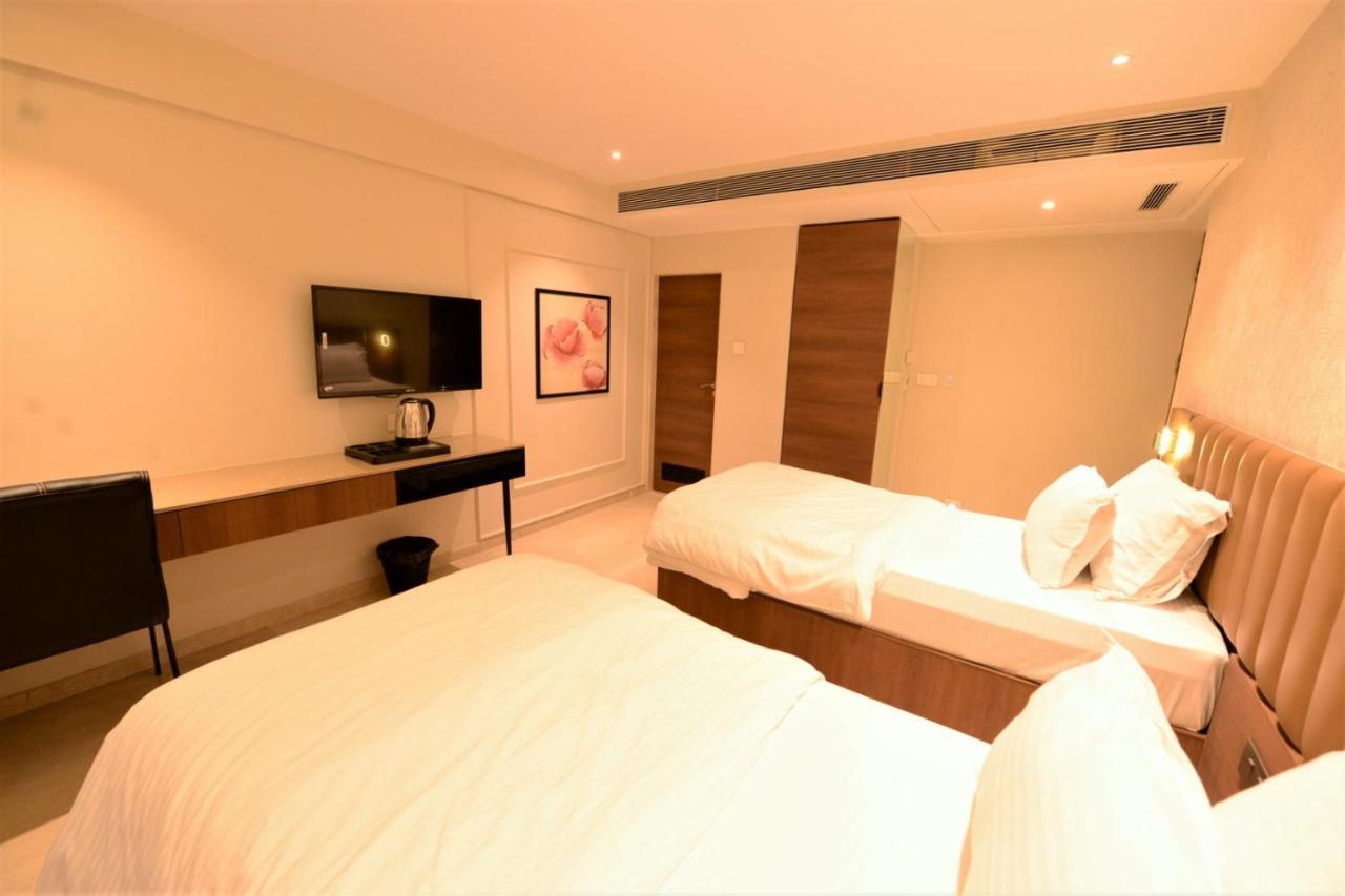 Hotel Anupam Residency 뭄바이 외부 사진
